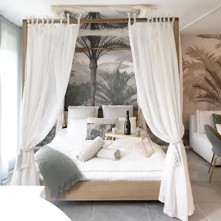 Jardin D'eden : Sauna, Balneo & Jardin Privatif Trouville-sur-Mer