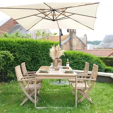 Jardin D'eden : Sauna, Balneo & Jardin Privatif Trouville-sur-Mer