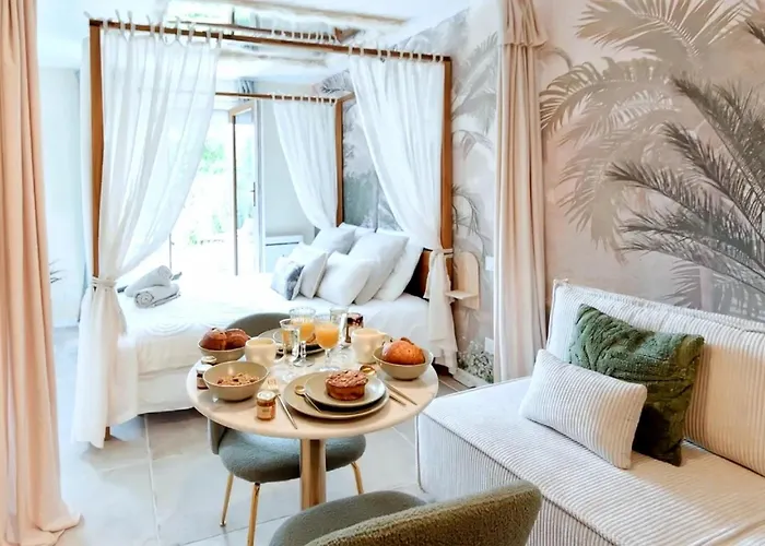 Jardin D'eden : Sauna, Balneo & Jardin Privatif Apartment *